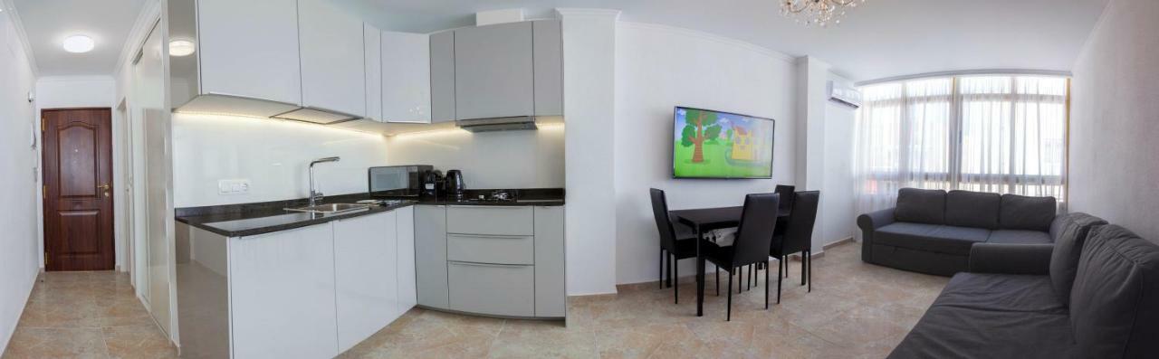 Apartment Islandia Torrevieja Ngoại thất bức ảnh